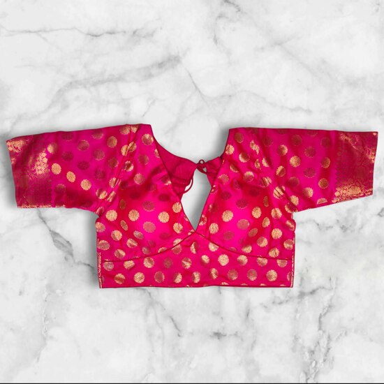 Banarasi Padded Blouse V Cut image