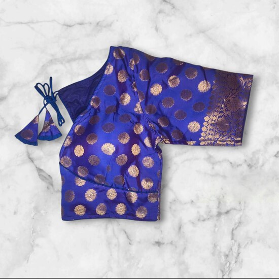 Banarasi Padded Blouse V Cut image