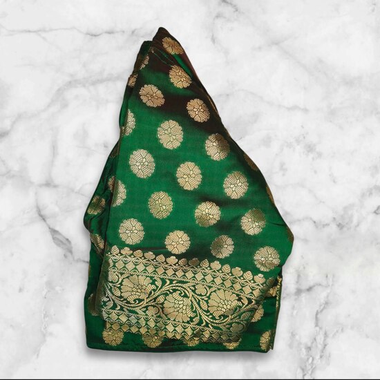 Banarasi Padded Blouse V Cut image