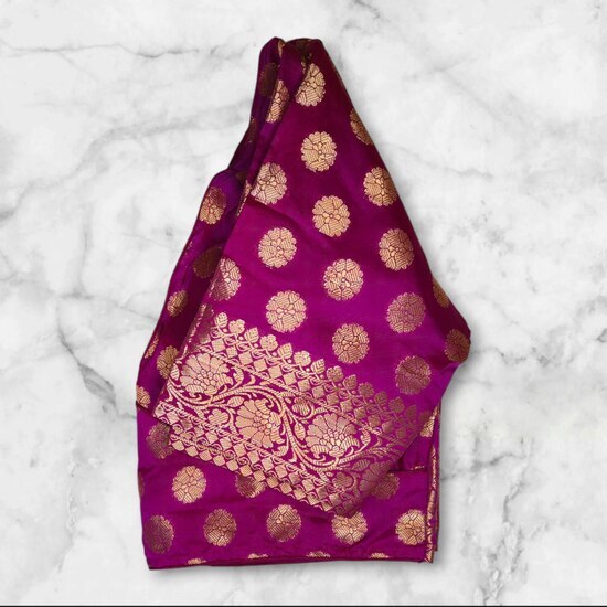 Banarasi Padded Blouse V Cut image